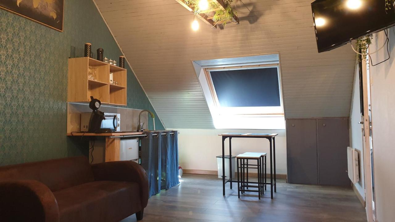 Studio Centre De Fougeres Apartment Екстериор снимка